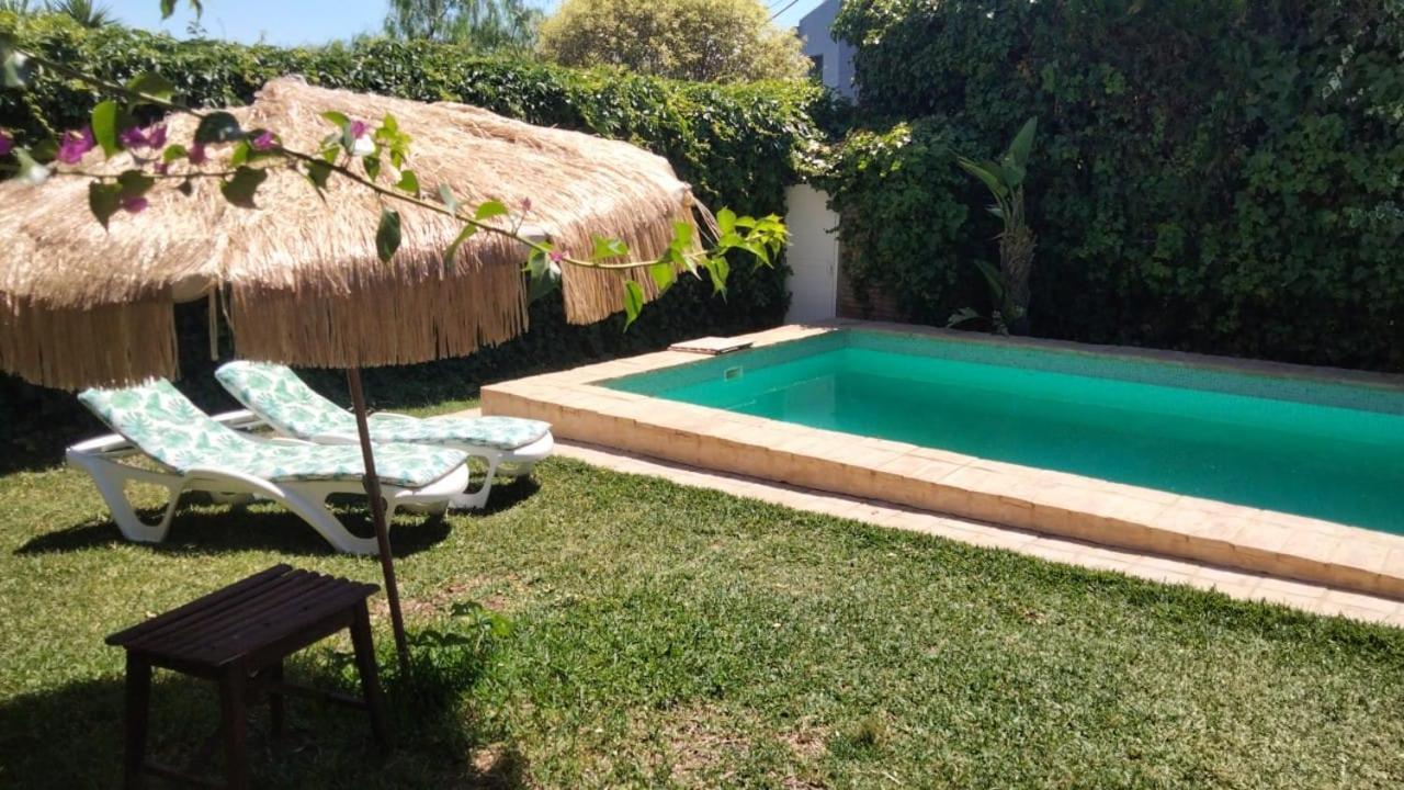 Dormir Entre Limones, Casa De Invitados En Vivienda Familiar Dos Hermanas Esterno foto